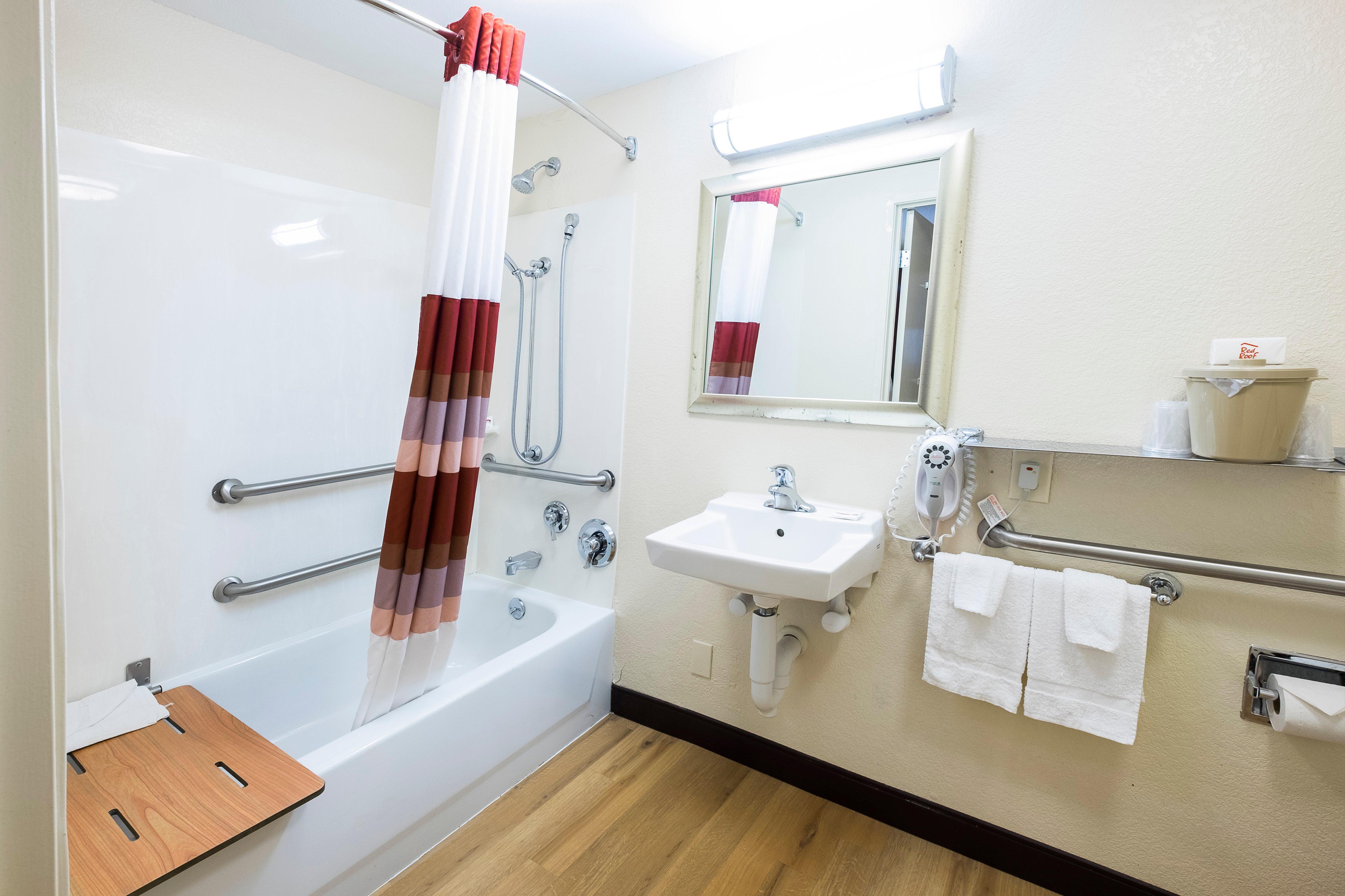 Red Roof Inn Fairmont Εξωτερικό φωτογραφία