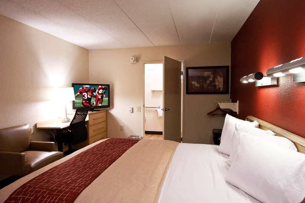 Red Roof Inn Fairmont Δωμάτιο φωτογραφία