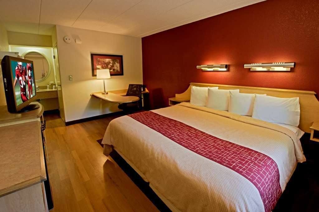 Red Roof Inn Fairmont Δωμάτιο φωτογραφία